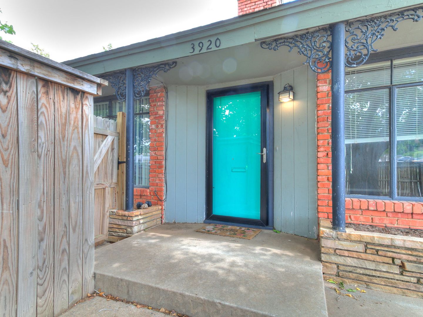 Oklahoma City House: 3920 N Classen Blvd