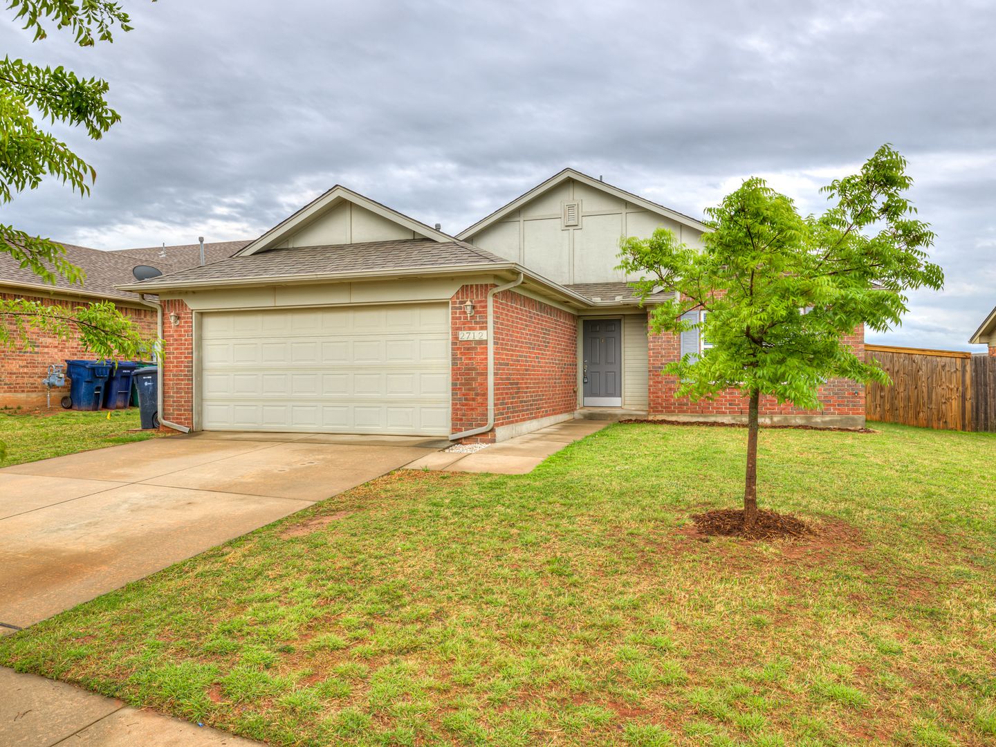 Edmond House: 2712 NW 187th Ter
