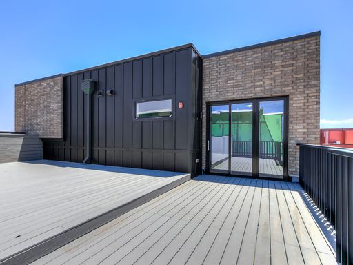 Brand New + Wheeler District – photo 1