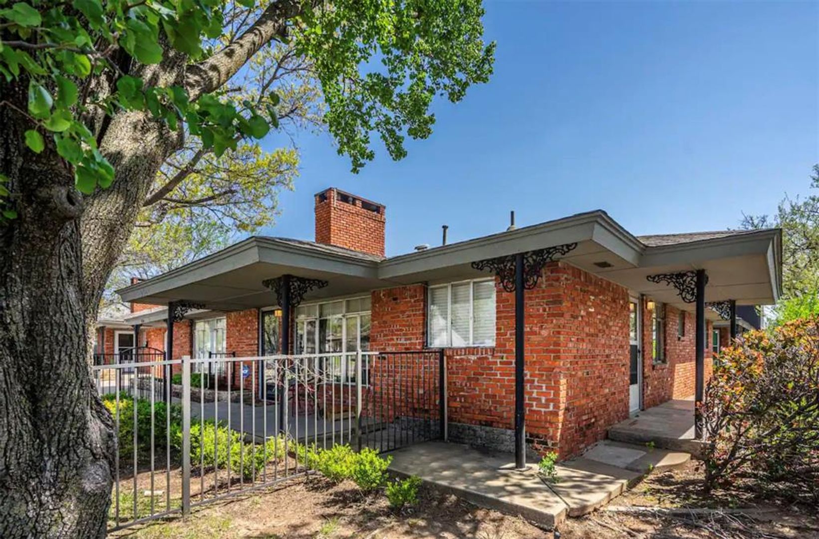 Oklahoma City House: 1230 NW 39th St