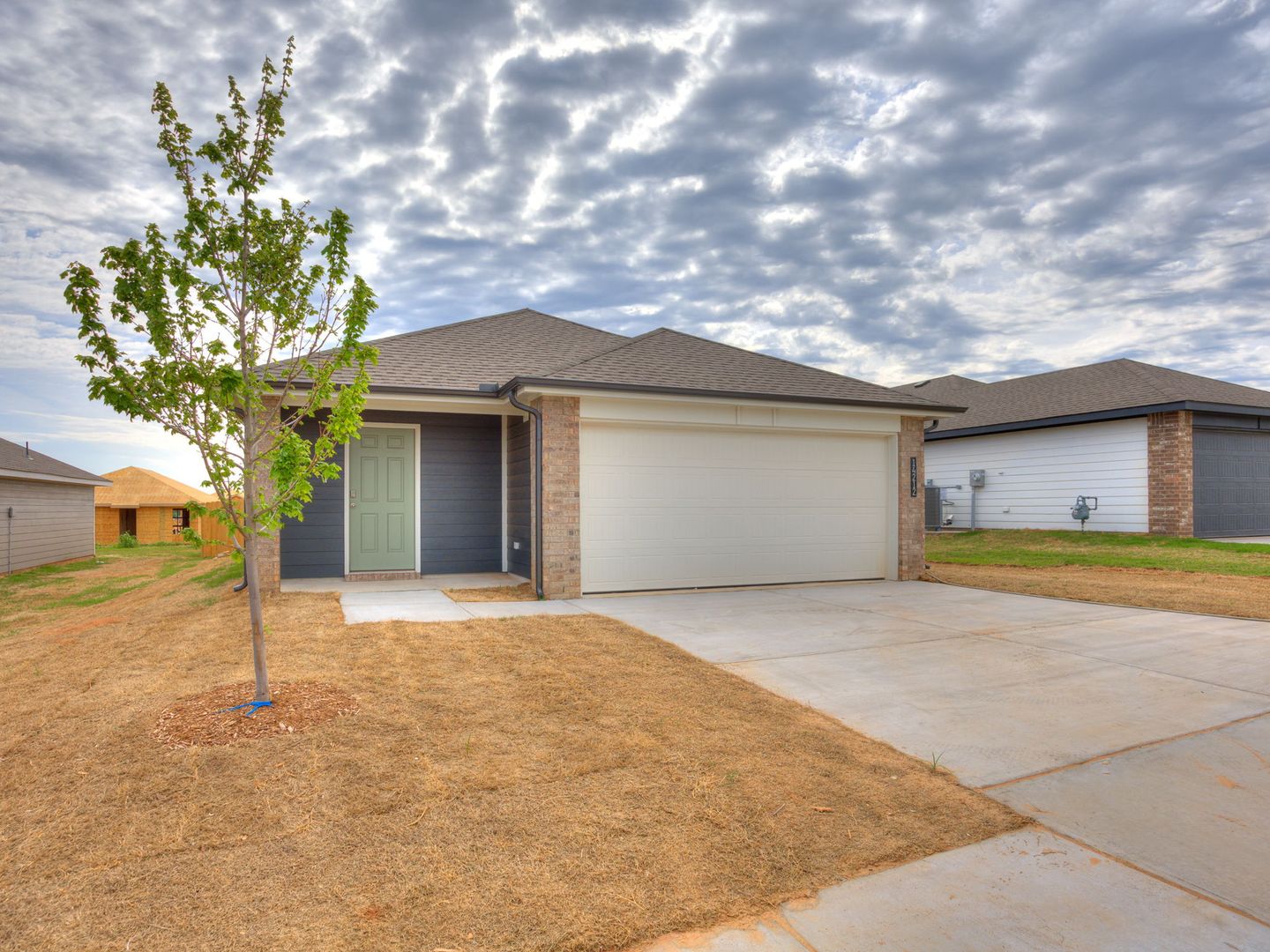 Piedmont House: 14212 Trickling Way