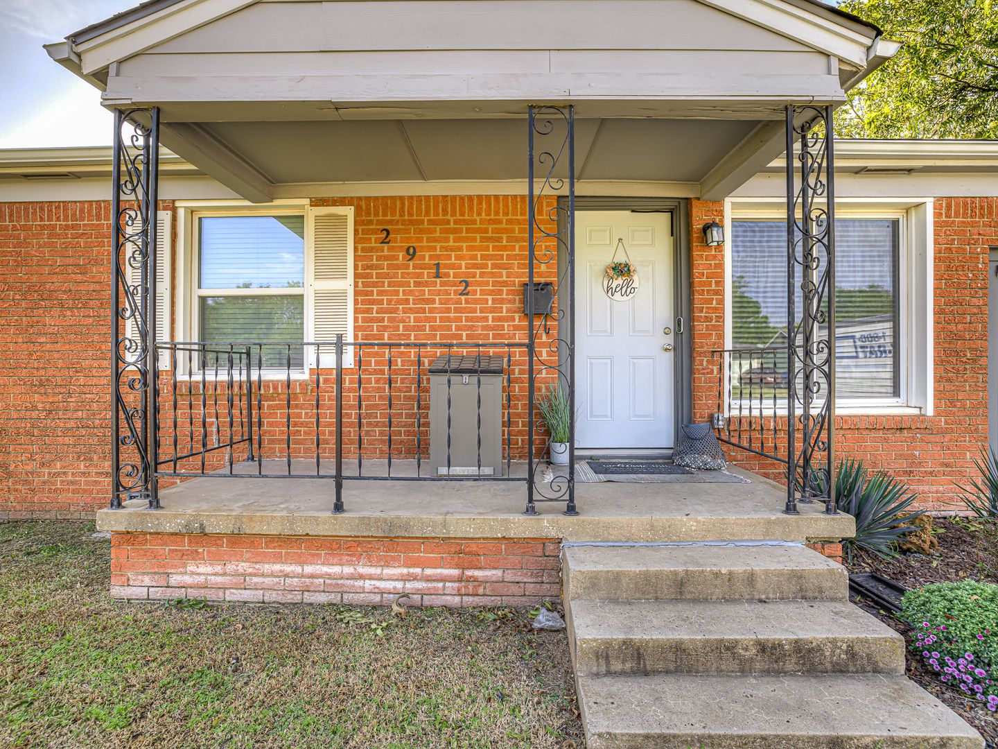 Oklahoma City House: 2912 W Fairfield Ave