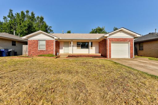 Charming 3 bedroom home + The Village – photo 1