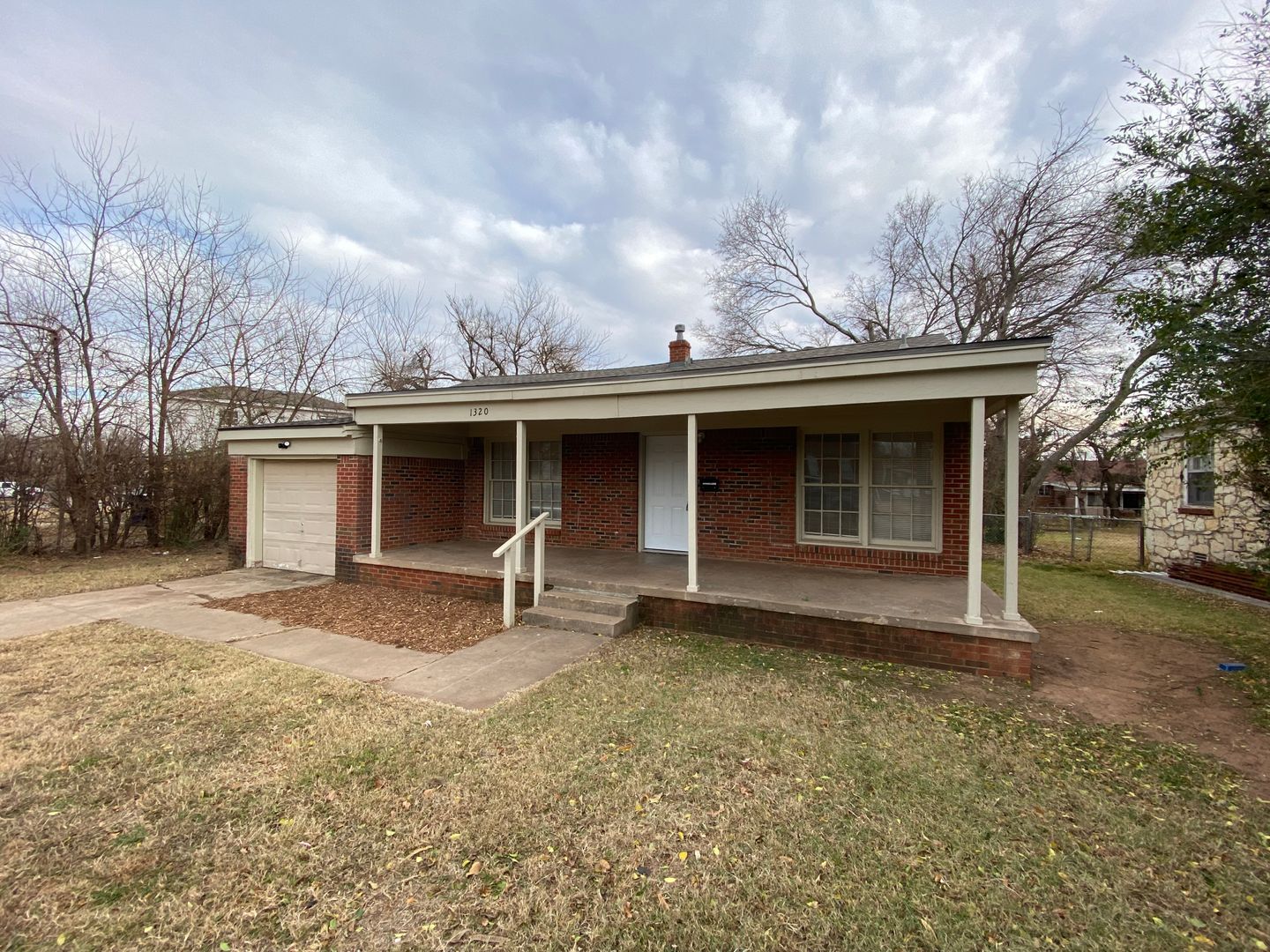 Oklahoma City House: 1320 Campbell Rd.