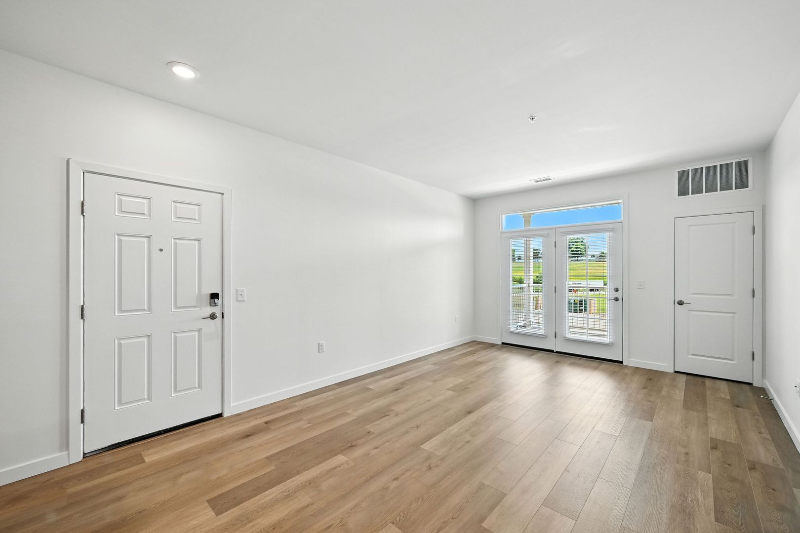 York Apartment: 2220 Susquehanna Trail N