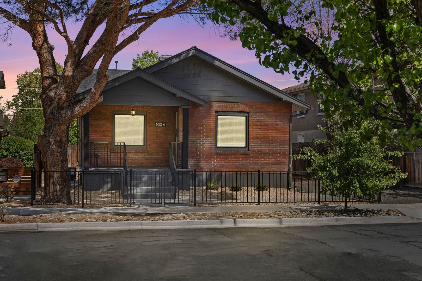 Reno House: 1054 Watt St