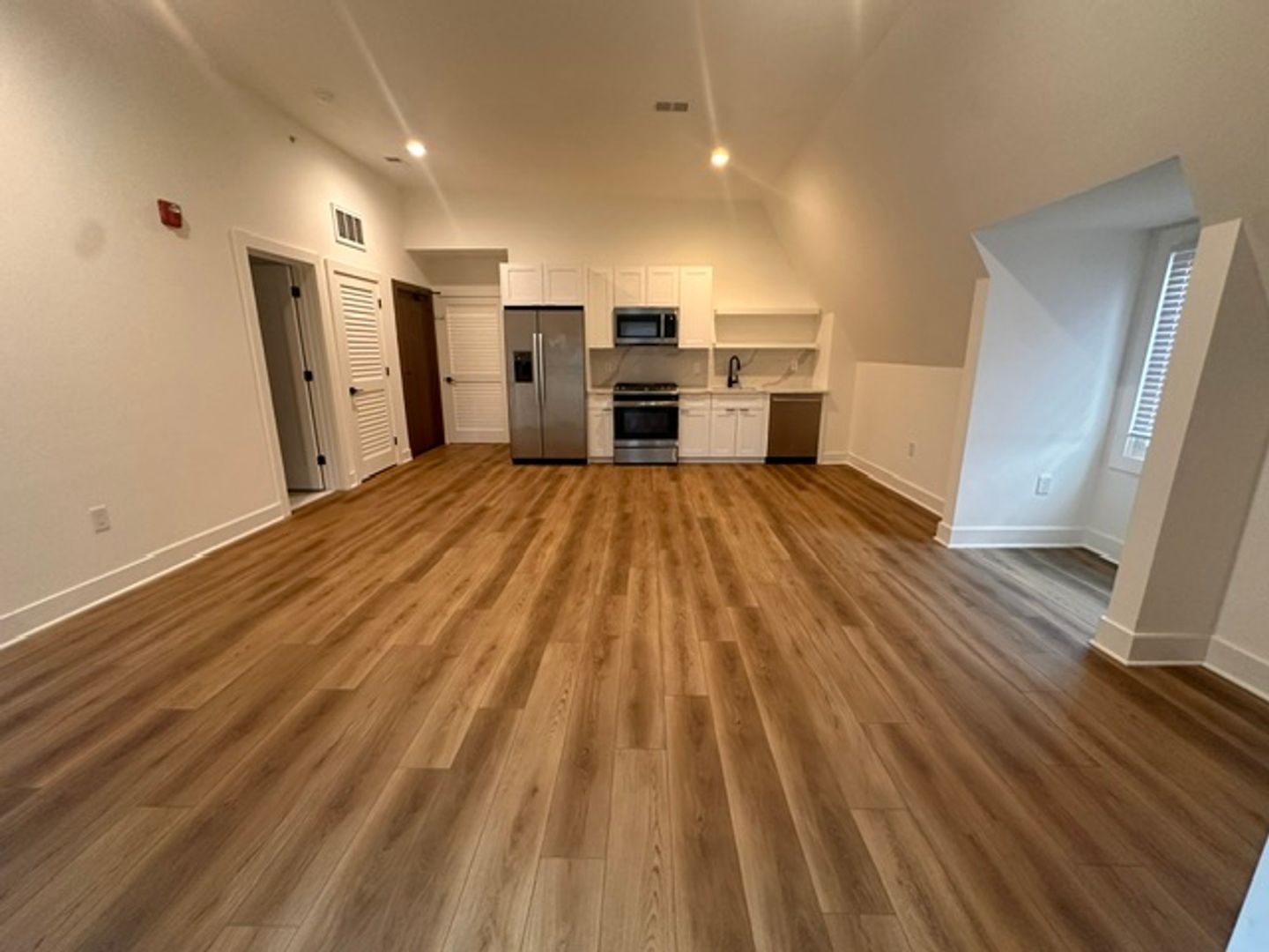 195 Main Street Associates, LLC 5 of 9