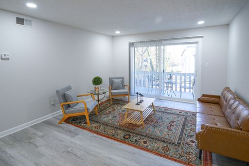Renovated 1050 Sq Ft Homes – Modern Living at Dwell @ 750 – photo 1