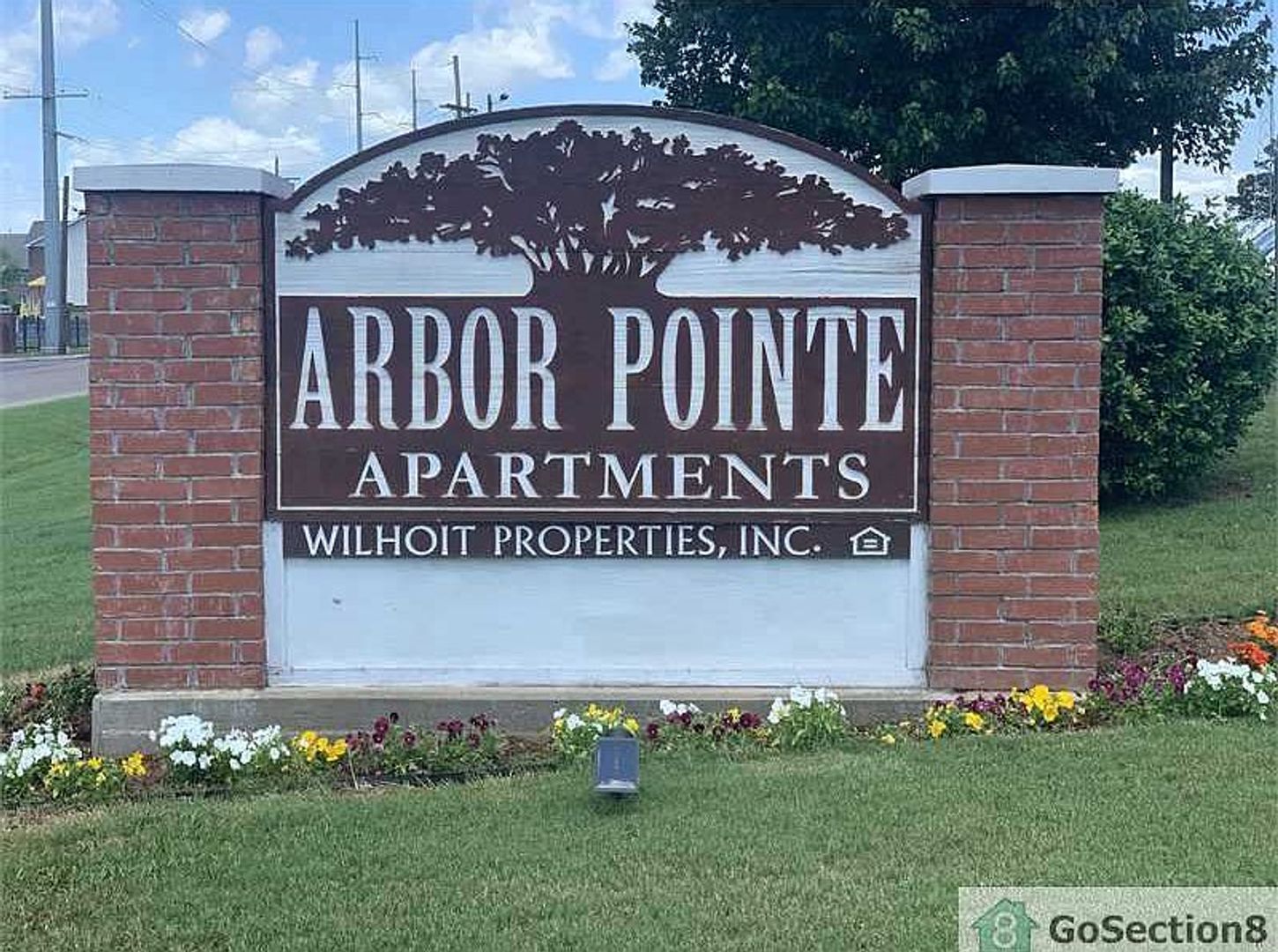 Texarkana Apartment: 600 N Oats St