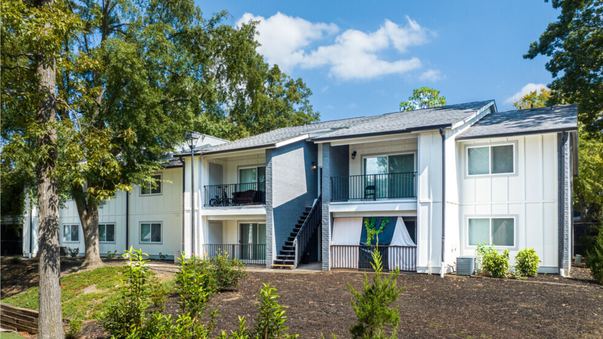 Marietta Apartment: 750 Franklin Gateway SE