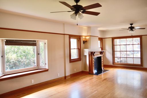 Expansive Highland Park Craftsman Front House with Dreamy English Garden | 4 bedrooms, 2.5 bathrooms, parking, private laundry – photo 1