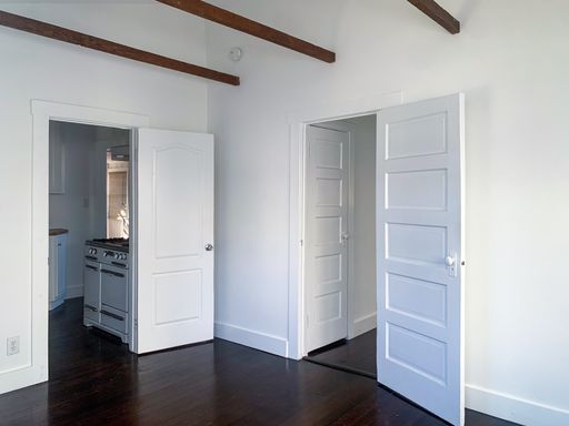 Back House 2b1b - Prime Highland Park - Private Yard - Garage – photo 1