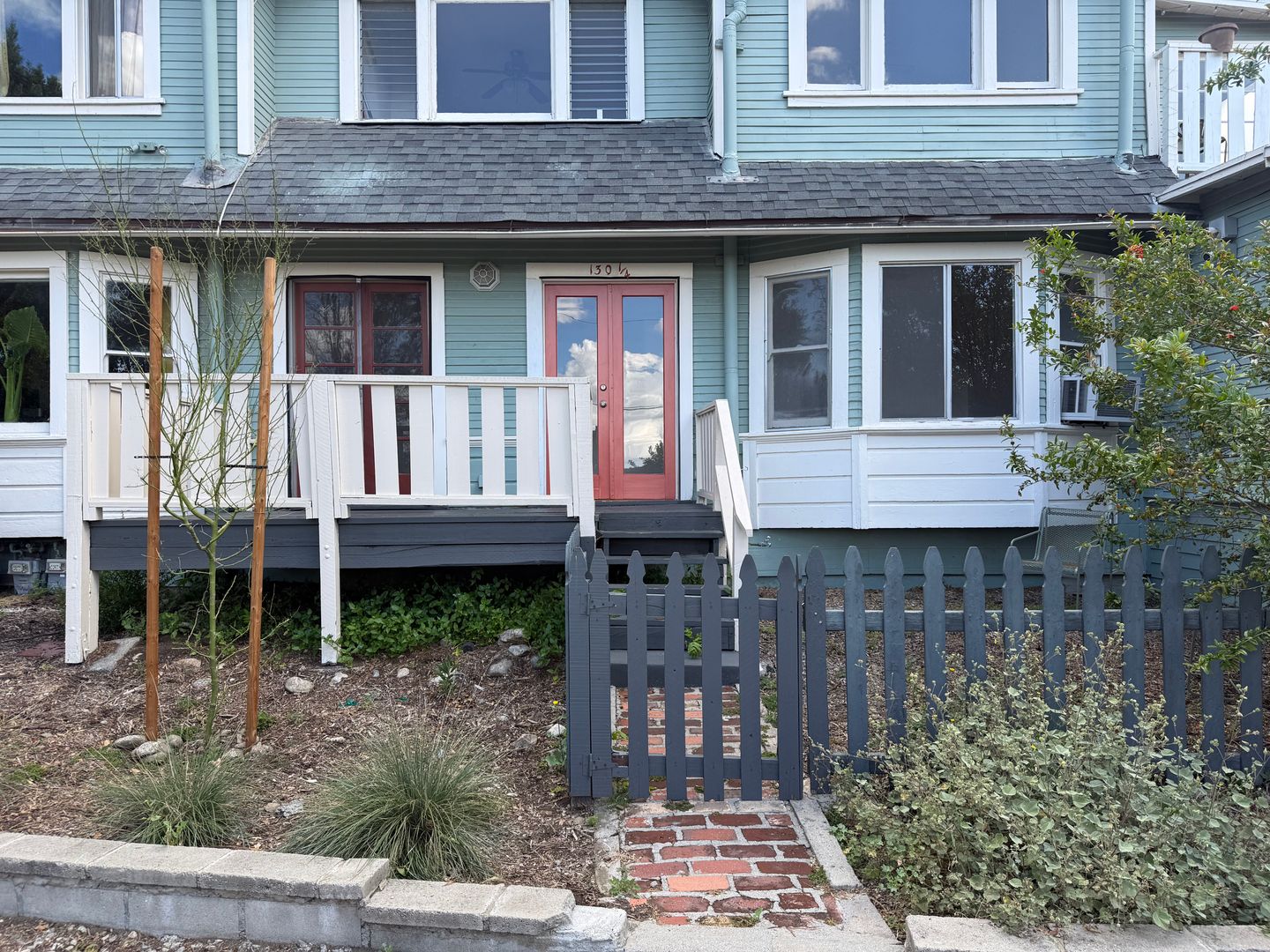 Los Angeles Apartment: 128 S Ave 63