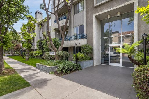 Top Floor 2-BR/2-BA with Private Balcony, 2-Car Parking & Skylights in the Heart of NoHo – photo 1