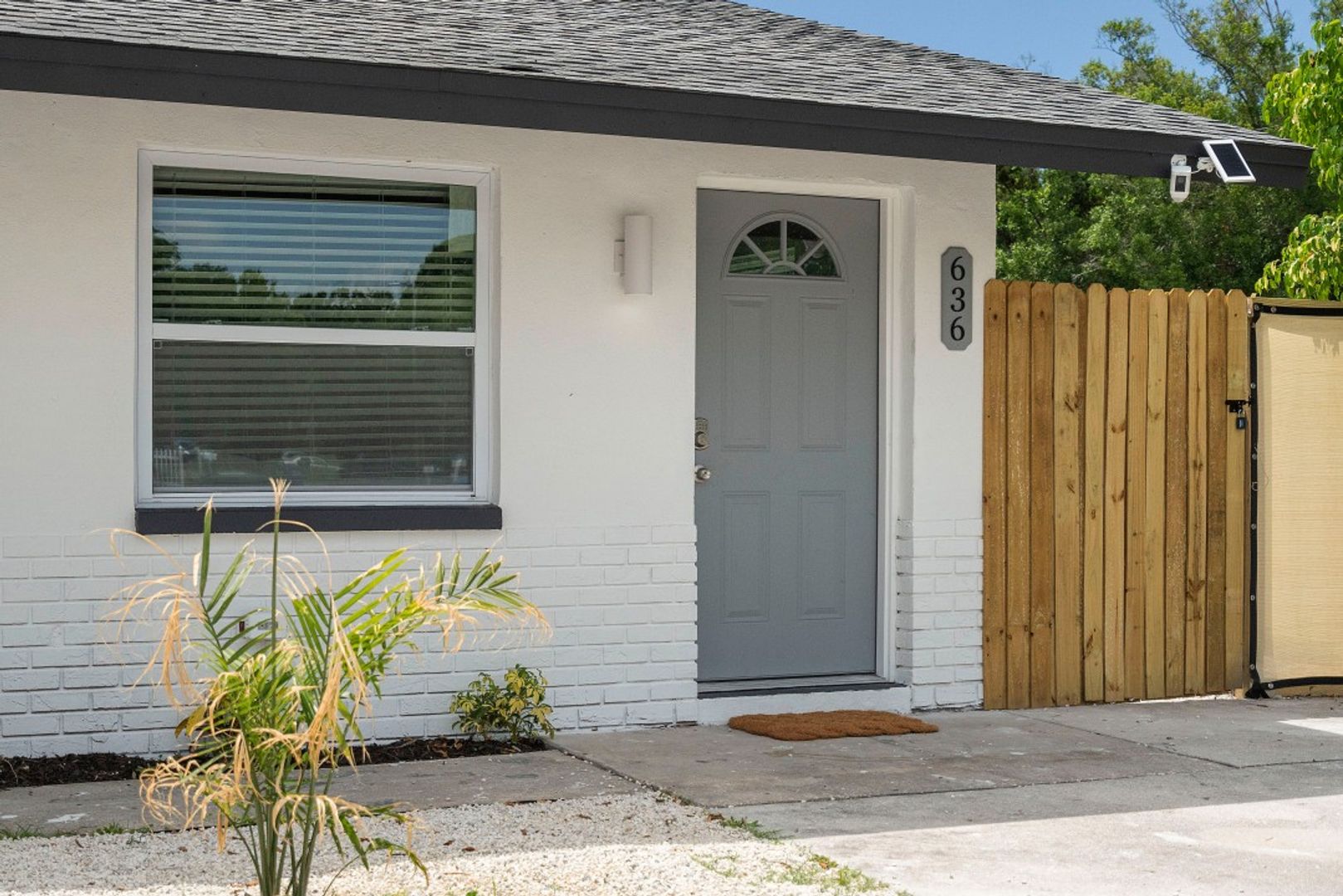 Largo Multiplex: 540 Lake Plams Dr