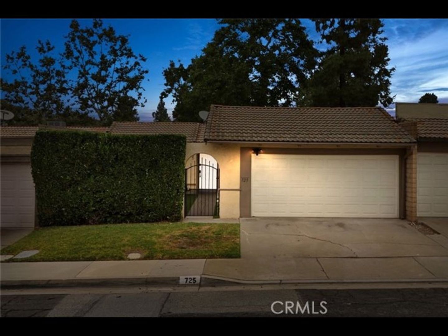 San Dimas House: 725 Palomares Avenue
