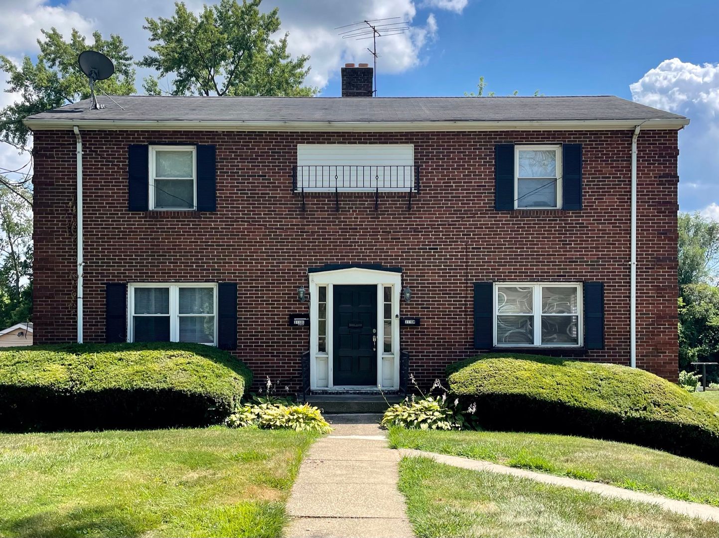 Middletown Apartment: 3110 Grand Avenue