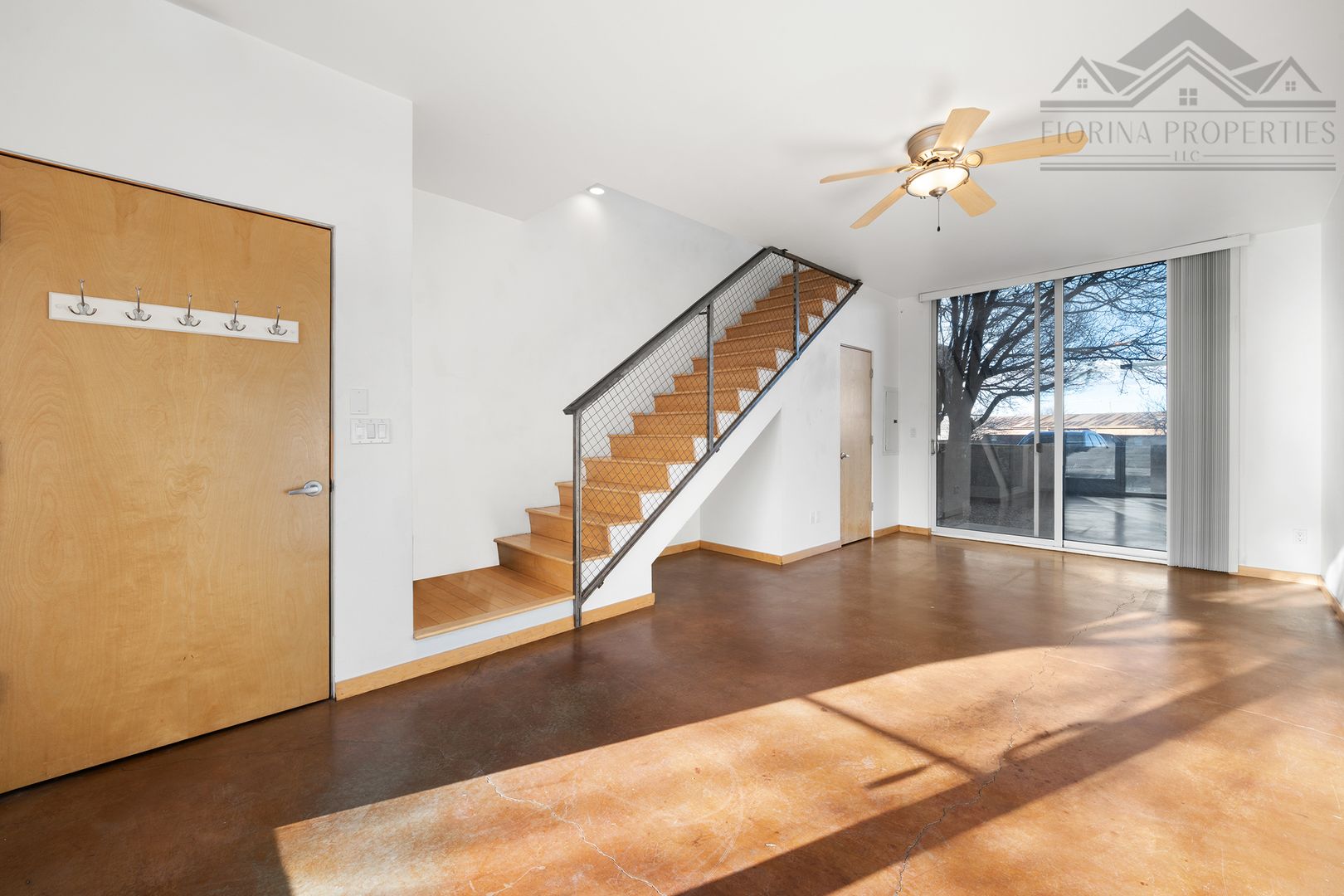 Santa Fe Apartment: 1346-G Pacheco St.