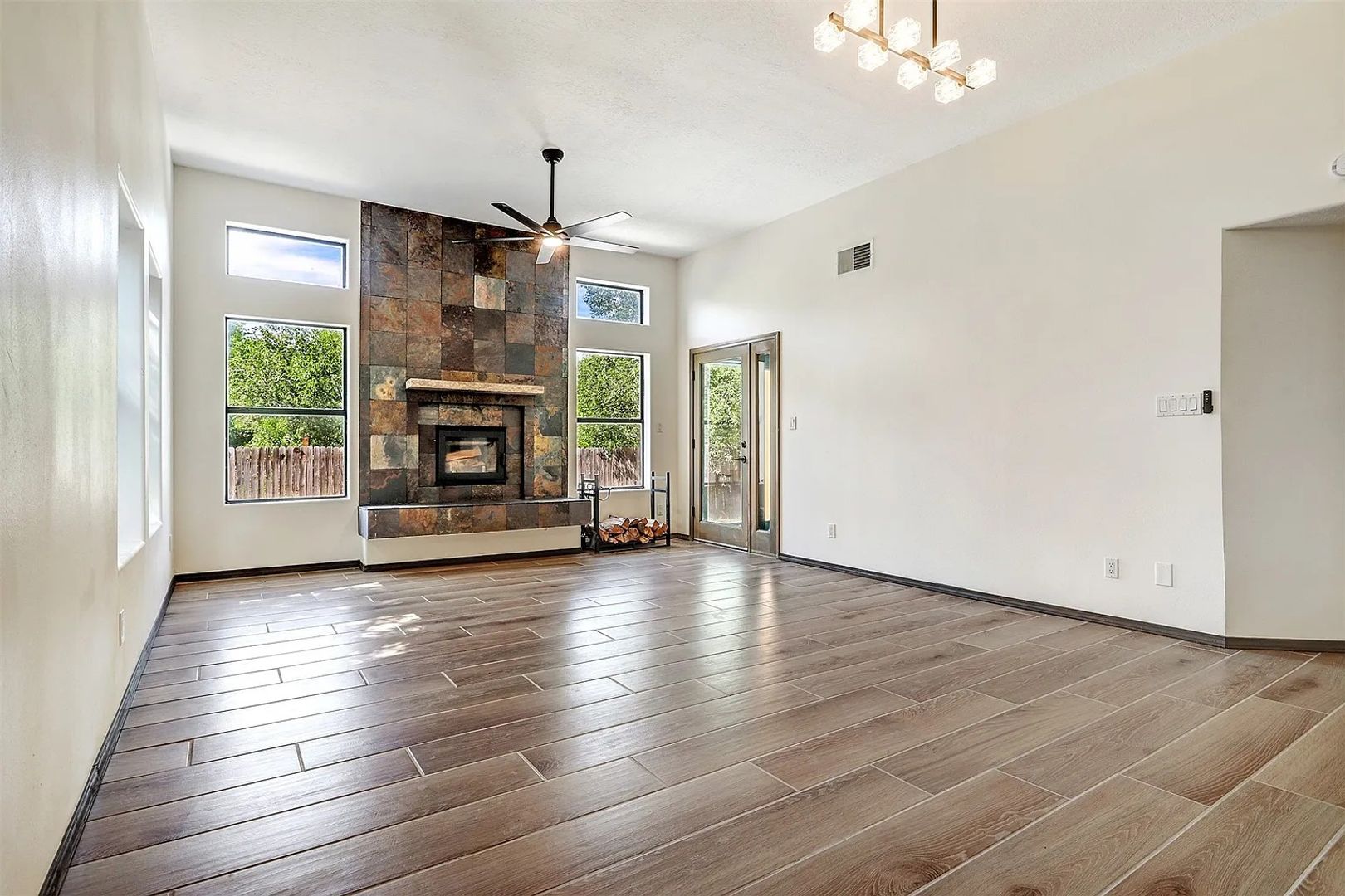 Santa Fe Townhome: 2550 Camino San Patricio