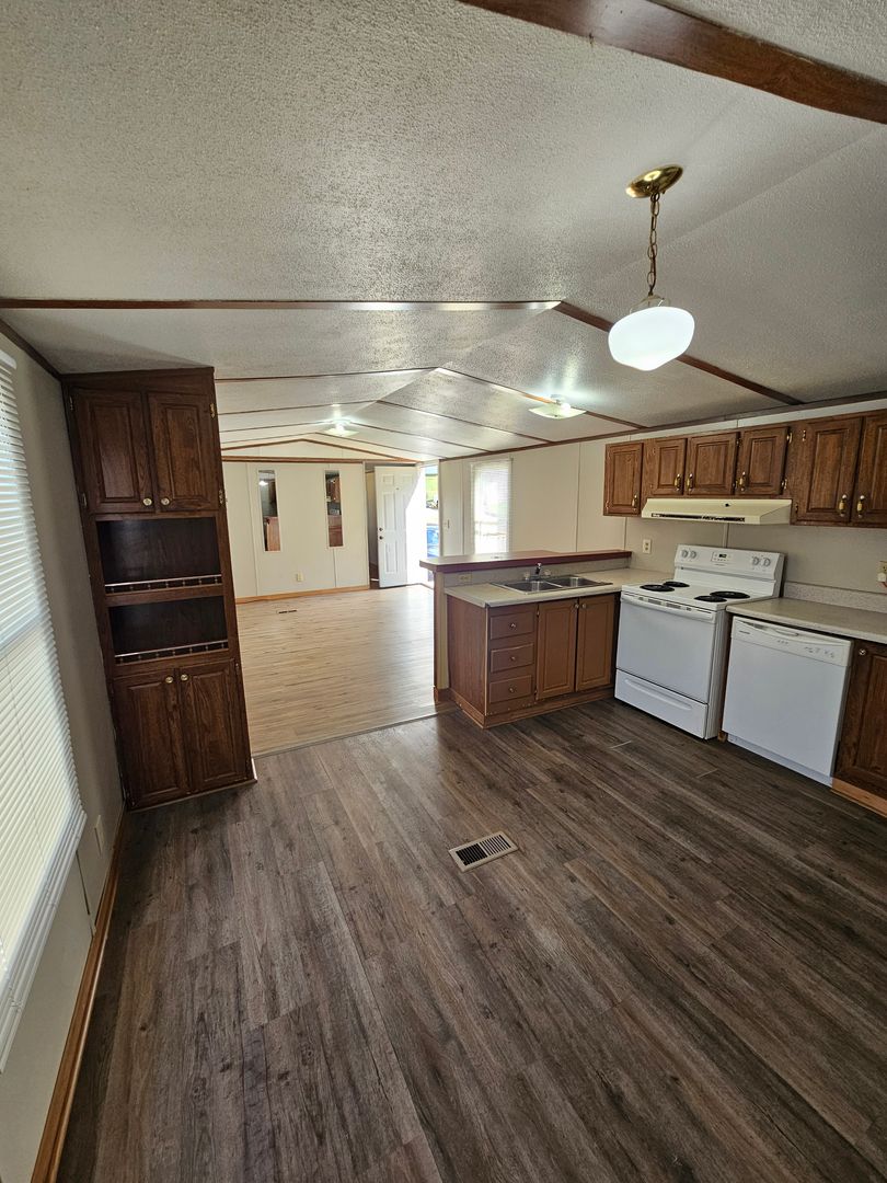 Johnson City Apartment: 1412 Colony Park Drive