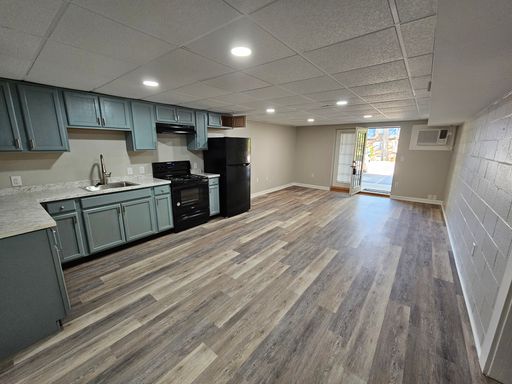 Open concept, One Bedroom One Bathroom available October 2026! – photo 1