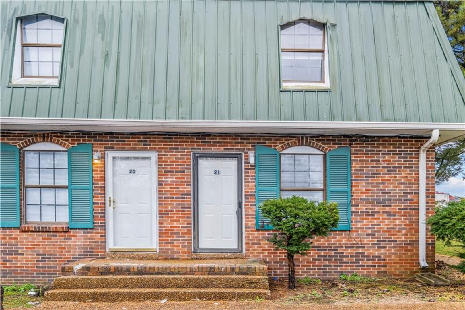 Gallatin Apartment: 1041 Woods Ferry Road