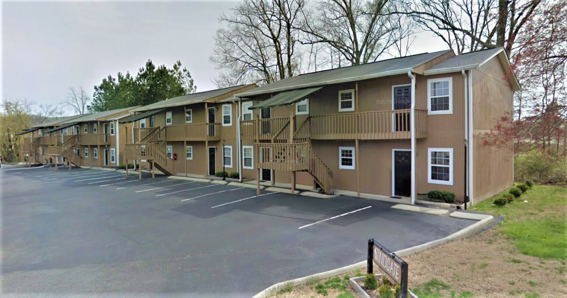 Hixson Apartment: 1802 Hamil Road