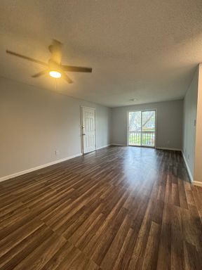 2 bed 1 bath Unit in Kingsport TN Available Now – photo 1