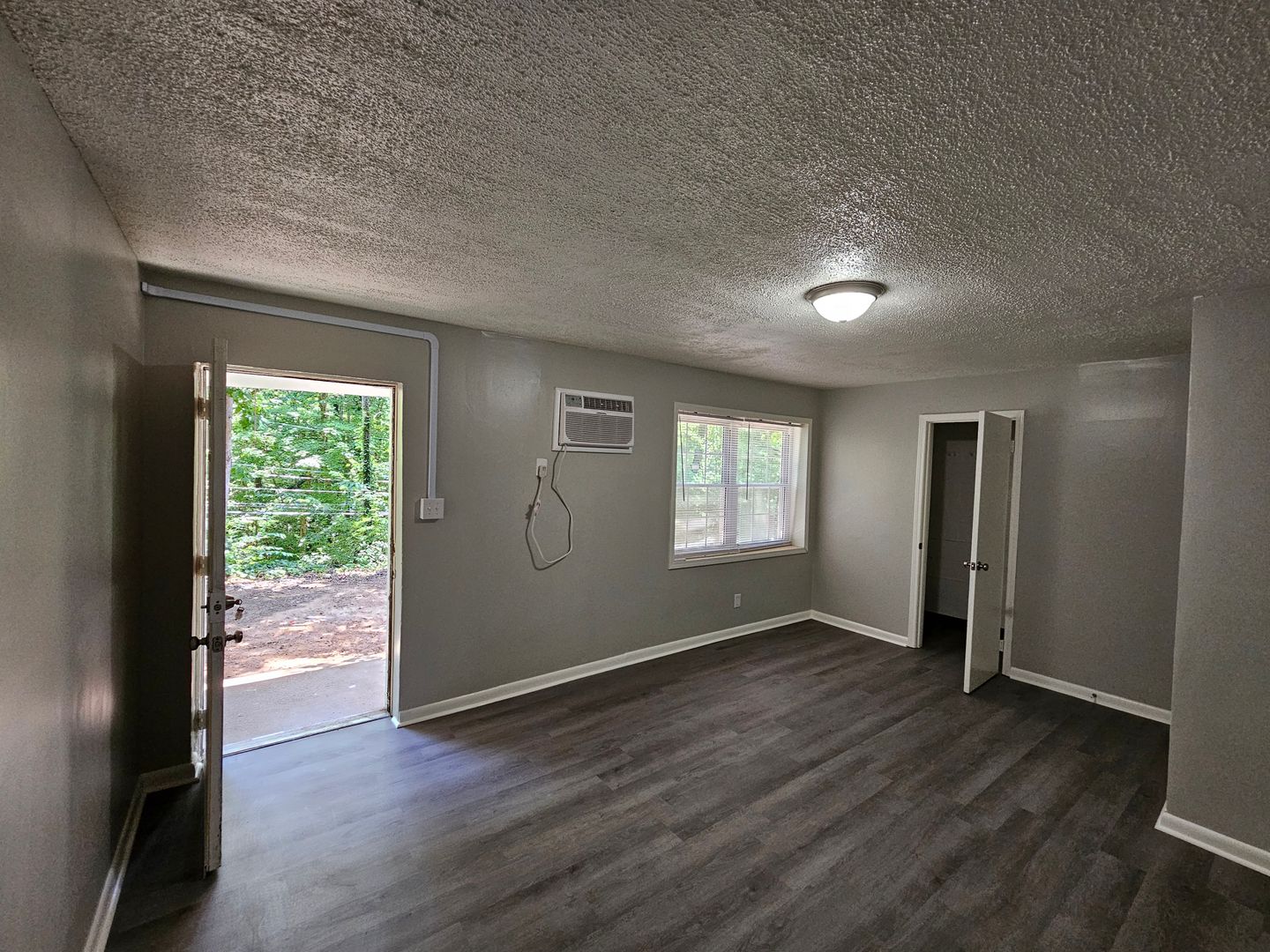 Knoxville Apartment: 101 College Park