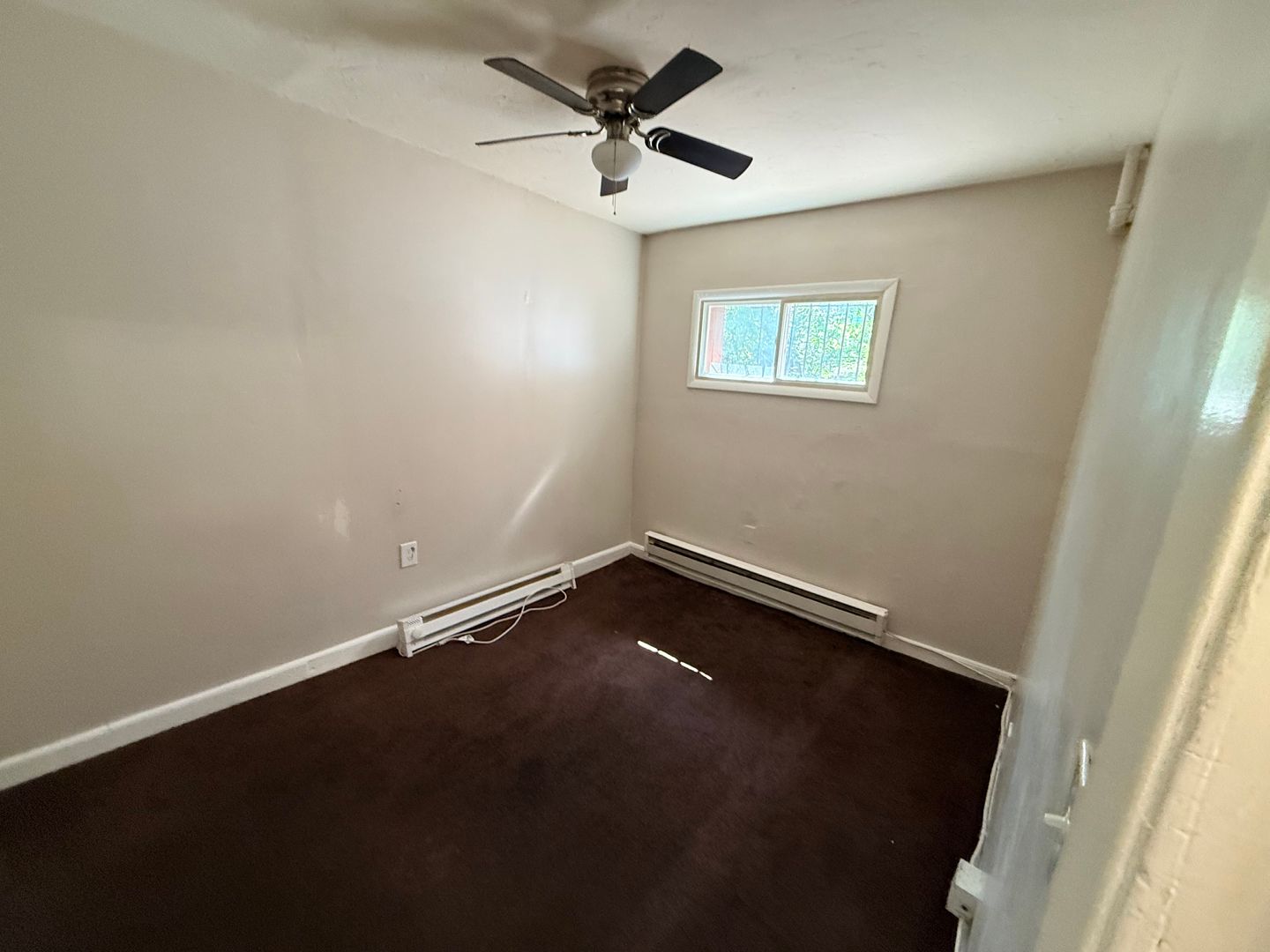 Cleveland Apartment: 1769-1771 Noble Rd. East