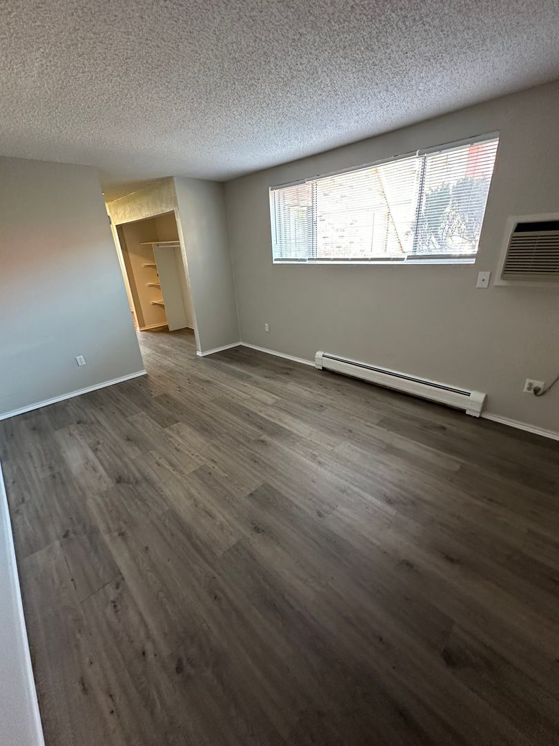 Amarillo Apartment: 2716 PHILLIPS DR