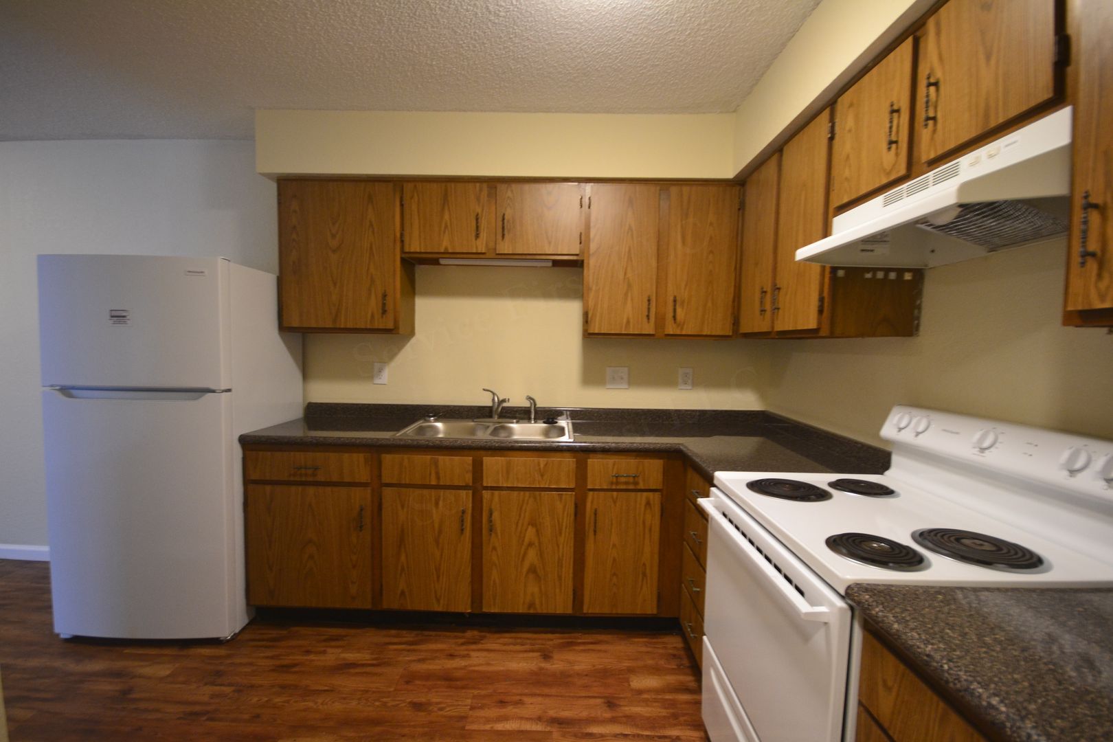Bolivar Apartment: 915 W College