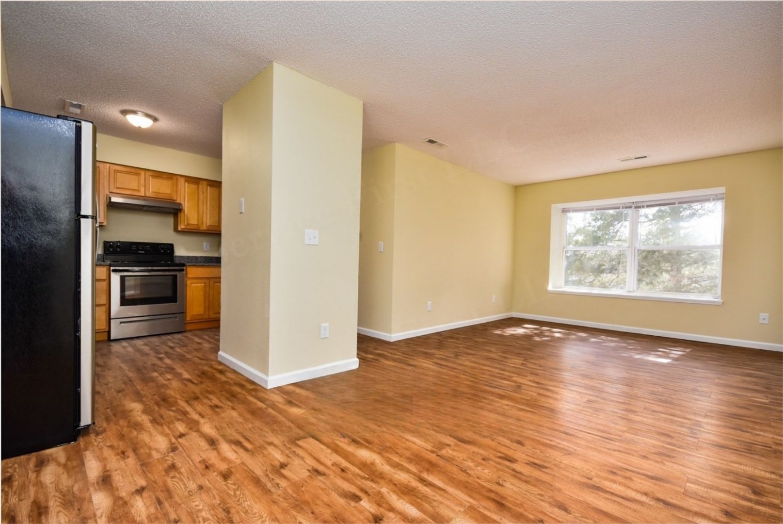 Branson Apartment: 406 Judy St