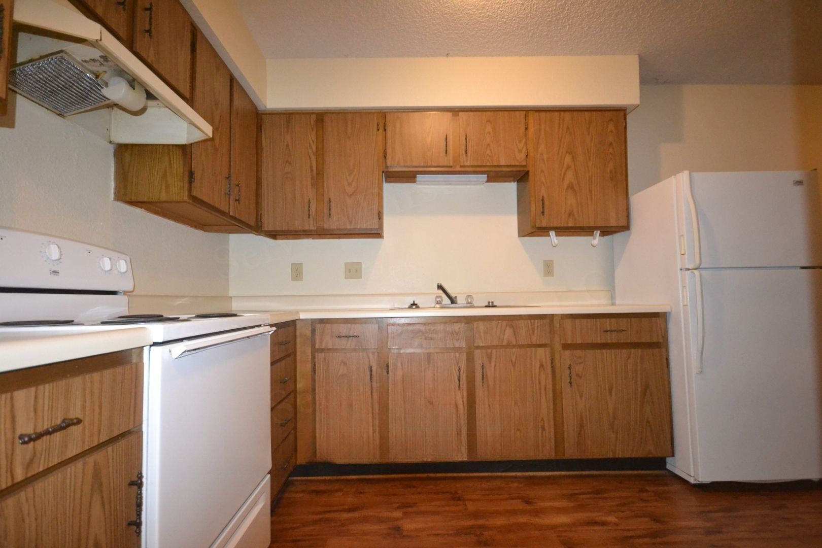 Bolivar Apartment: 915 W College