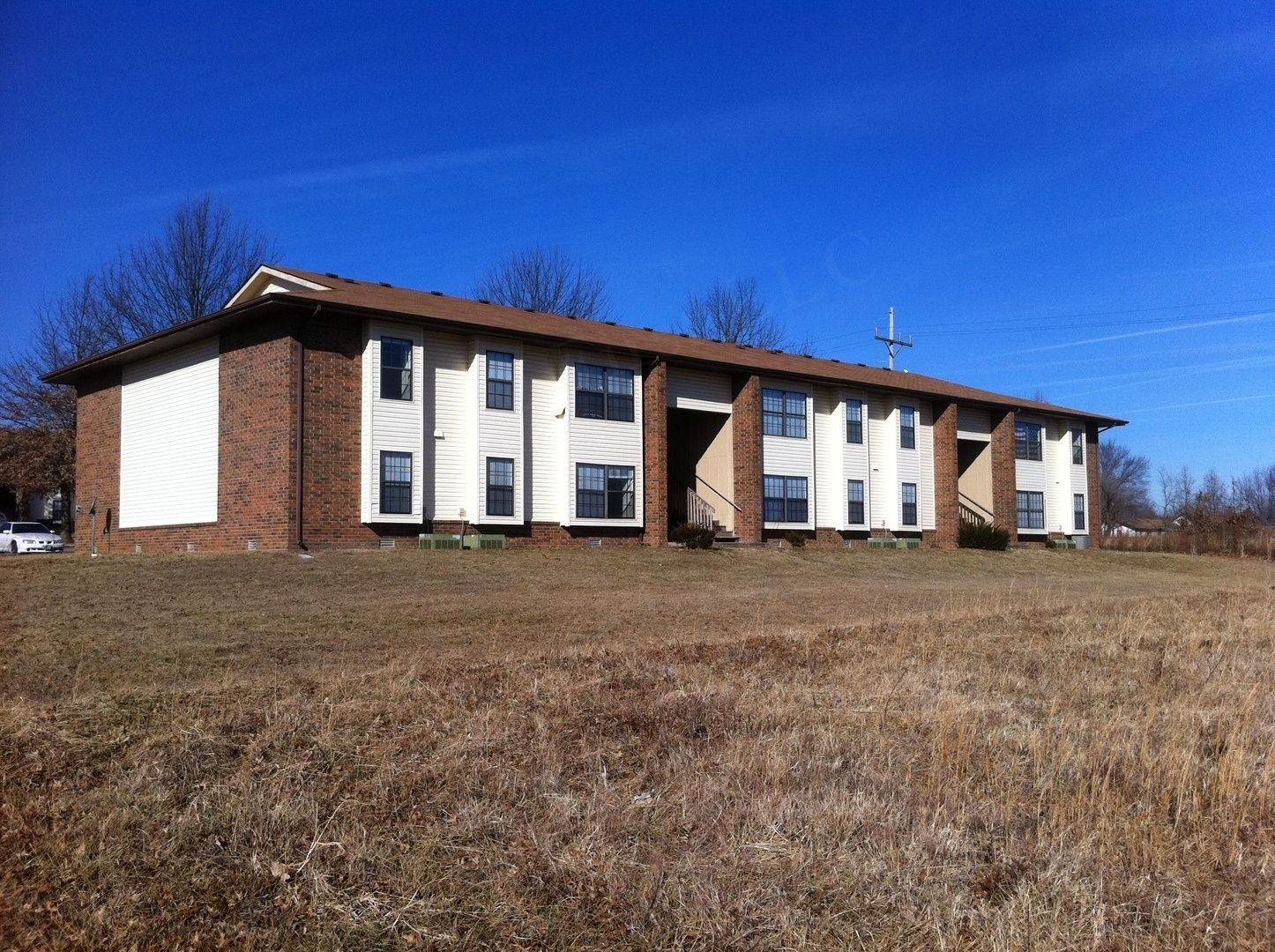 Bolivar Apartment: 915 W College