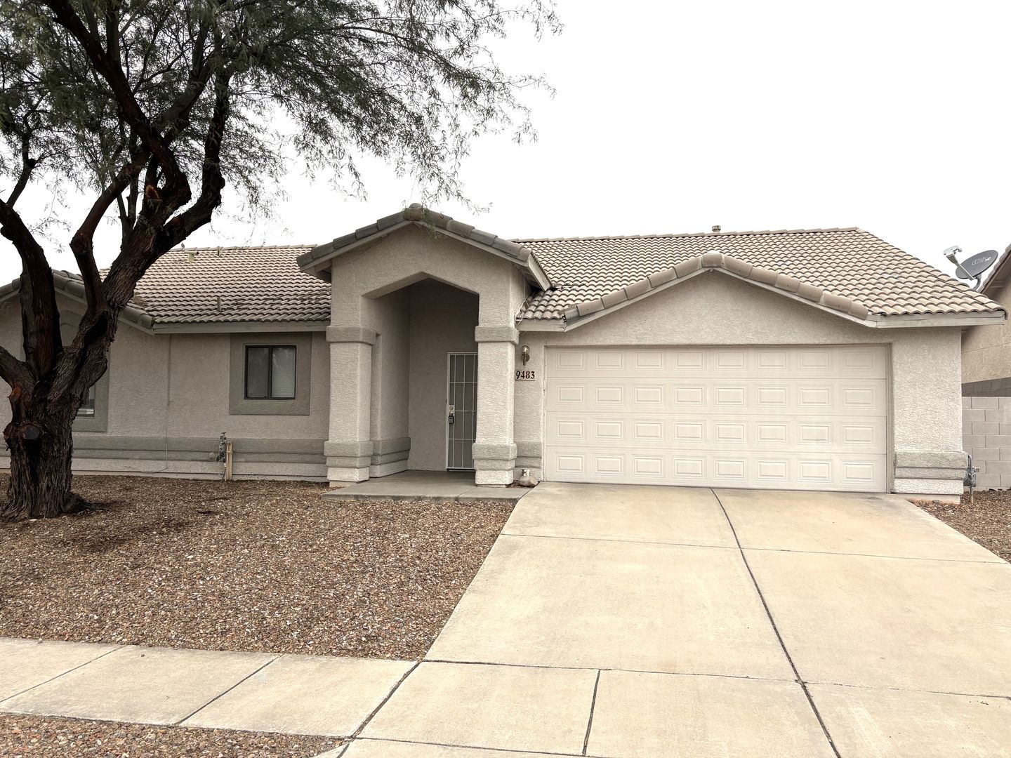 Tucson House: 9483 E Ashford Drive