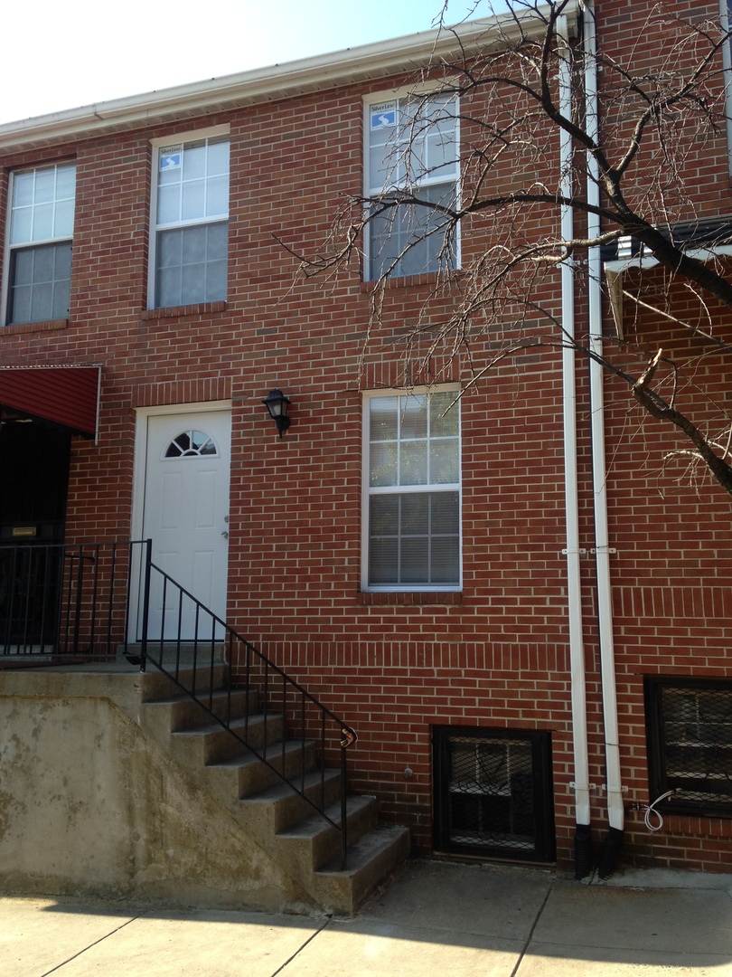 Baltimore House: 1519 Penrose Avenue