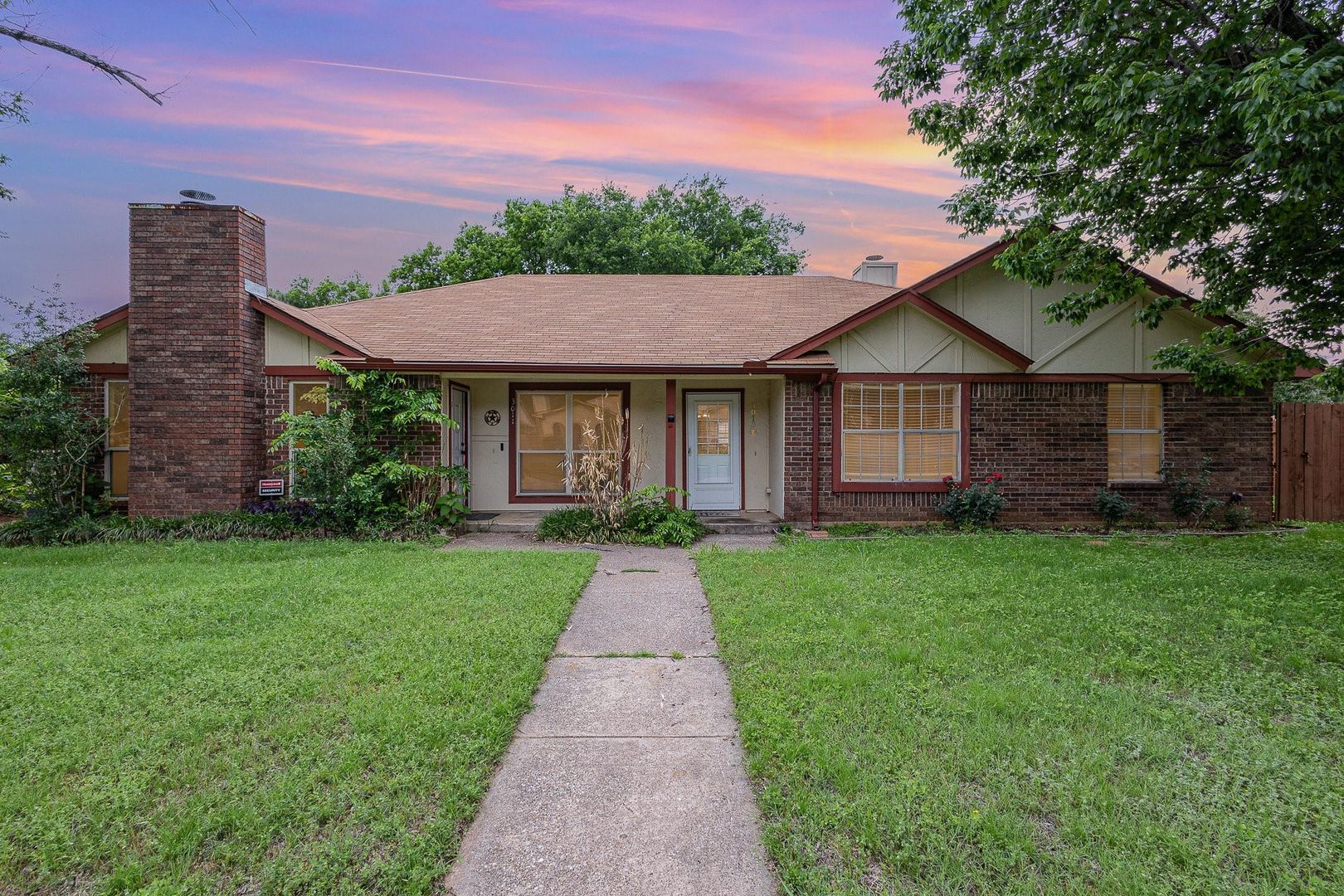 Euless Apartment: 3013 Timothy Lane