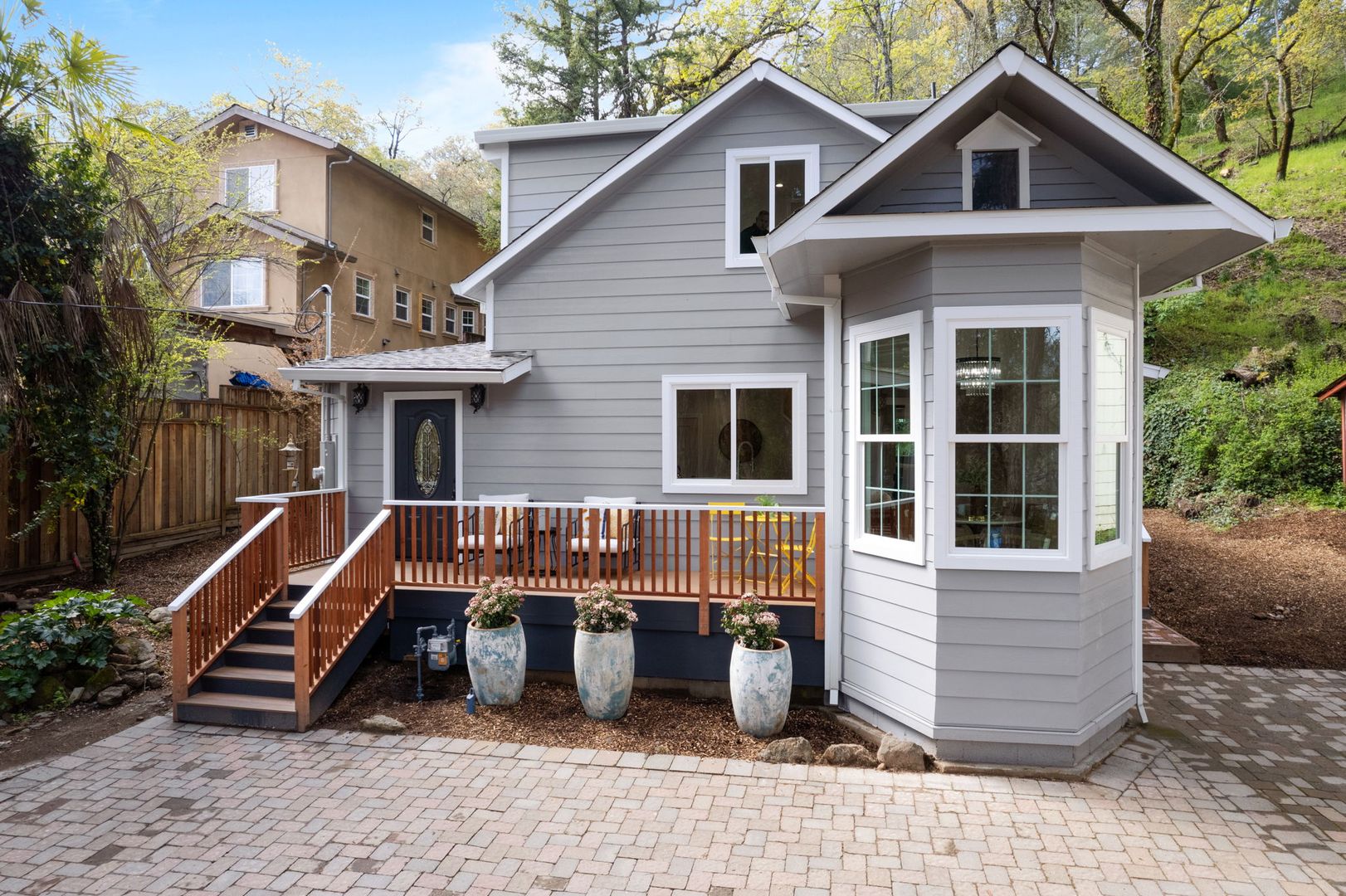 Renovated 2 bed 2 bath Calistoga Victorian available for rent