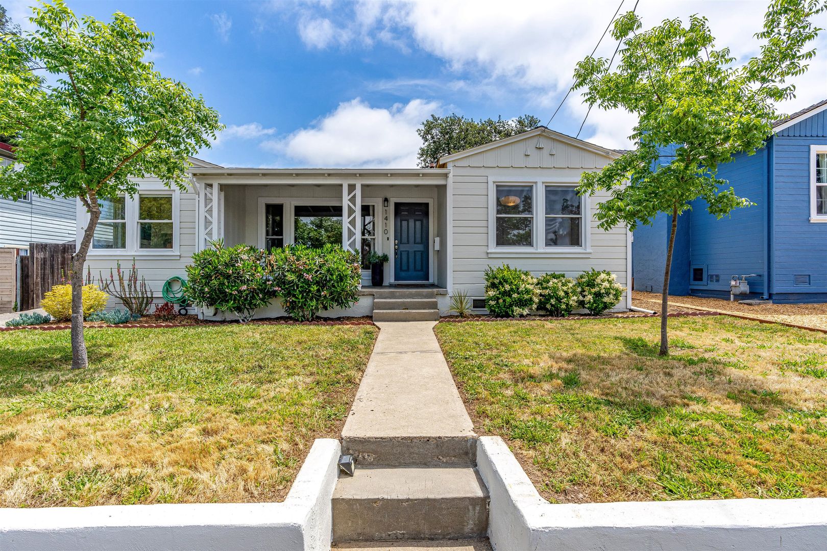 Napa House: 1410 Banks Avenue
