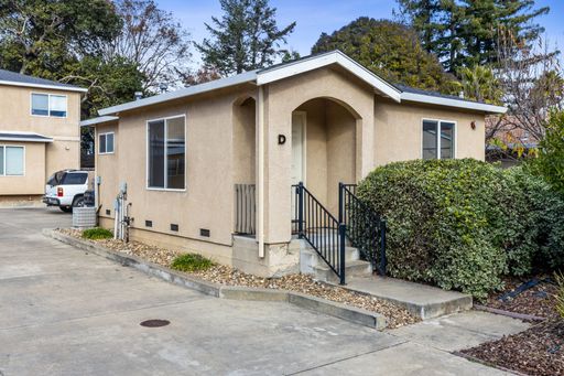 Stand-Alone 1-Bedroom Apartment w/ Washer & Dryer – photo 1