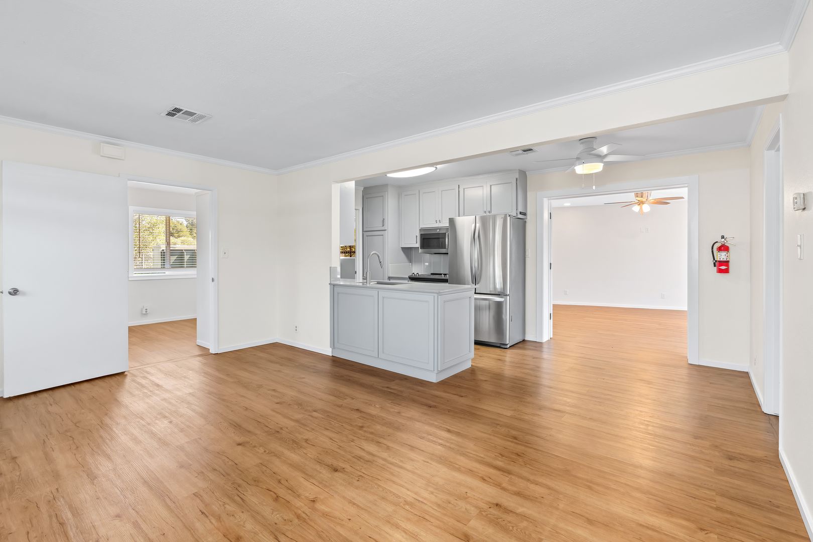 Napa House: 1025 Golden Gate Dr