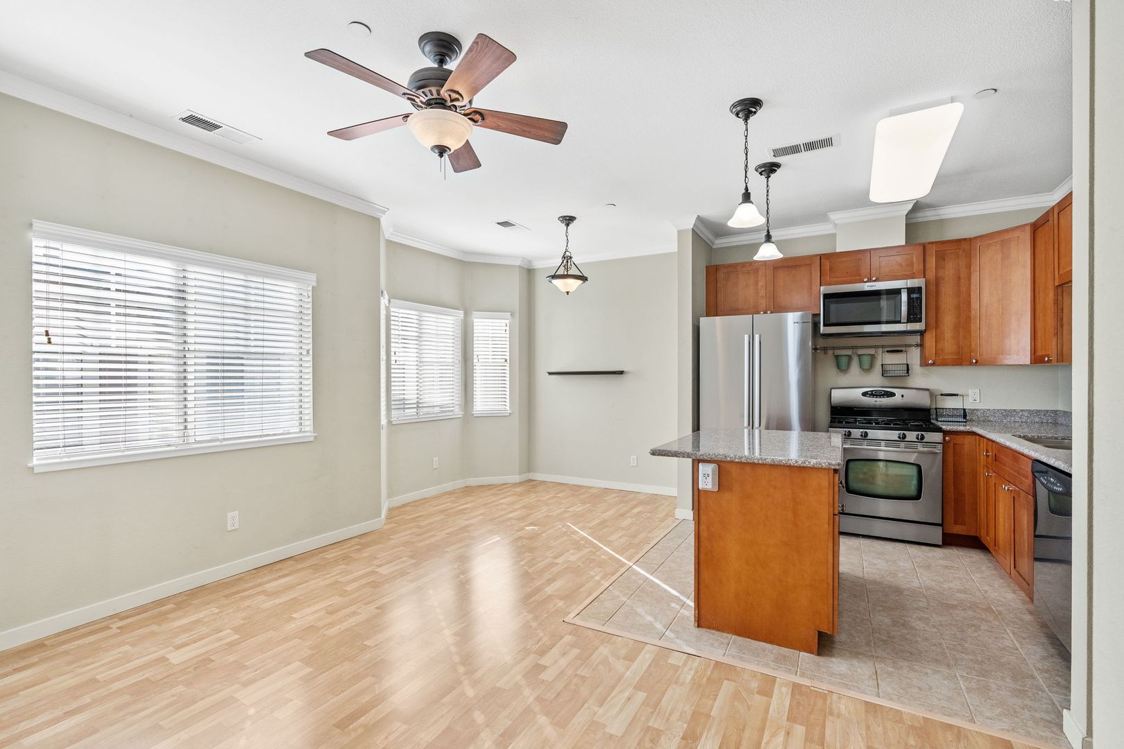 Napa Apartment: 225 Valley Oak Drive