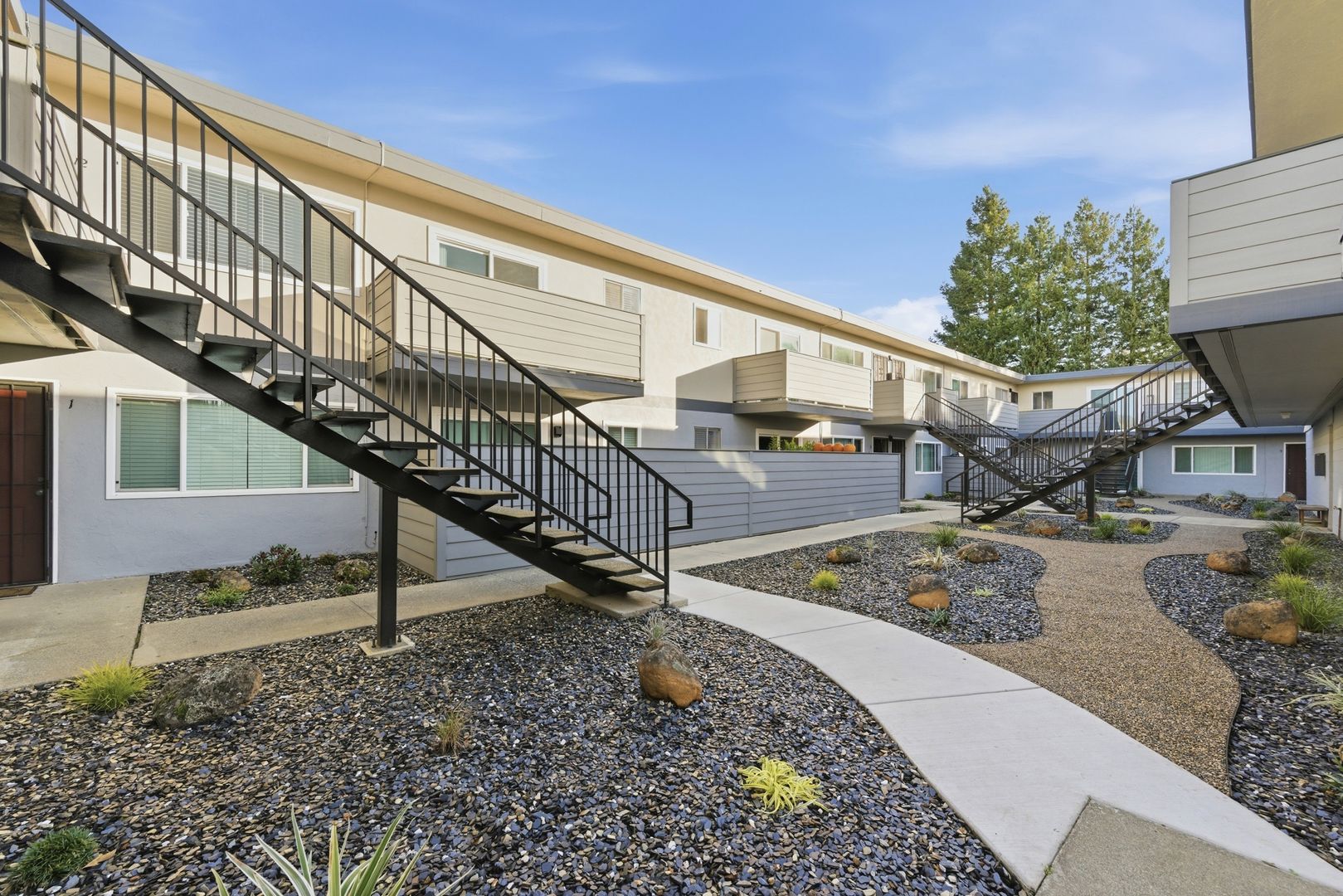 Napa Apartment: 1616 Jefferson Street