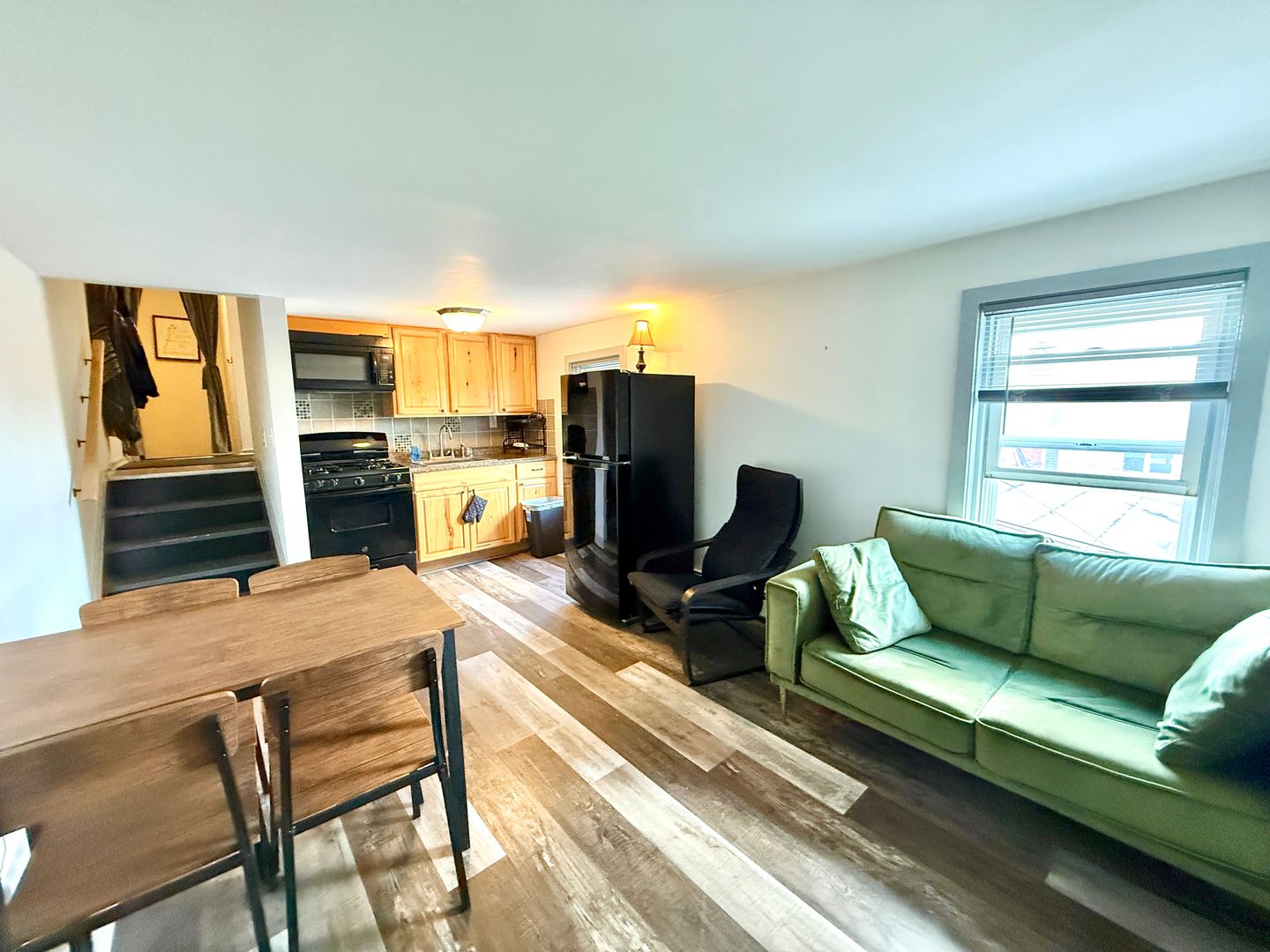 Saugerties Apartment: 24 McDonald St