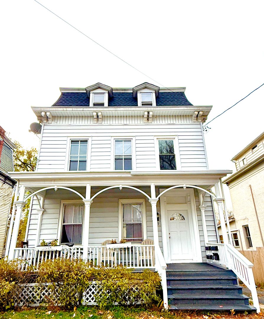 Kingston Apartment: 37 Green St