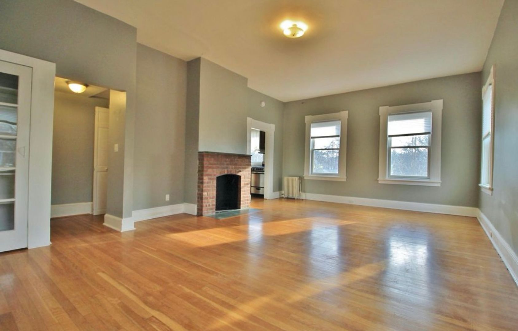 295-303.5 Albany Ave 