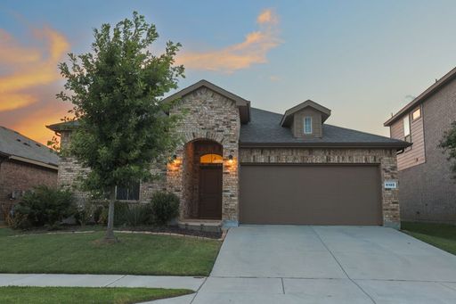 Fort Worth Texas Homes For Rent "Eagle Mountain-Saginaw ISD" – photo 1