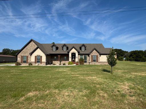 Azle Texas Homes For Rent "Move-in Special" – photo 1