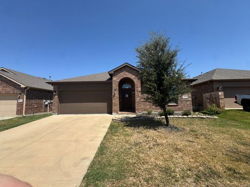 Saginaw Texas Homes For Rent – photo 1
